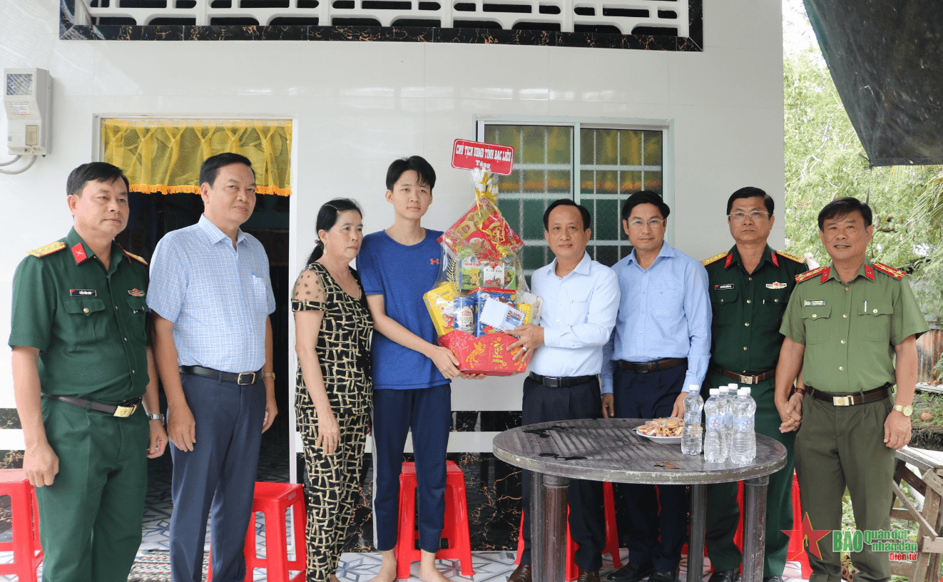 Bài 4: Mục tiêu cao nhất là công bằng và minh bạch trong tuyển quân