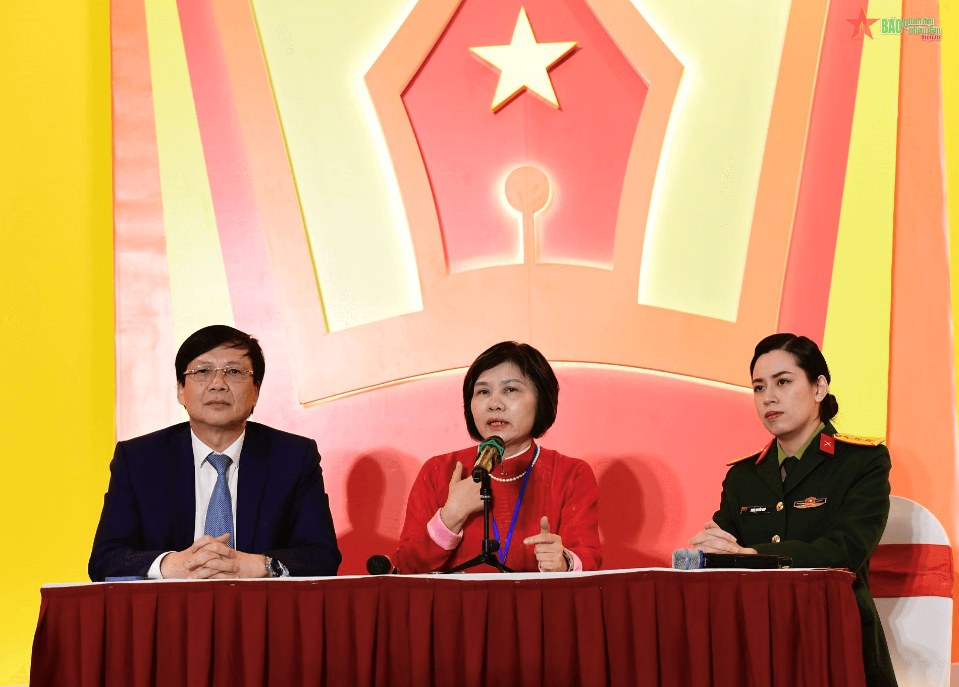 Mỗi cơ quan báo chí, mỗi người làm báo cần thấm đẫm giá trị của văn hóa