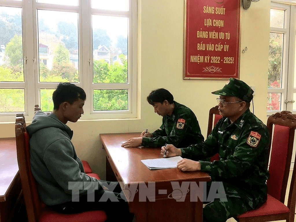 Bắt giữ nhóm đối tượng đưa người nhập cảnh trái phép