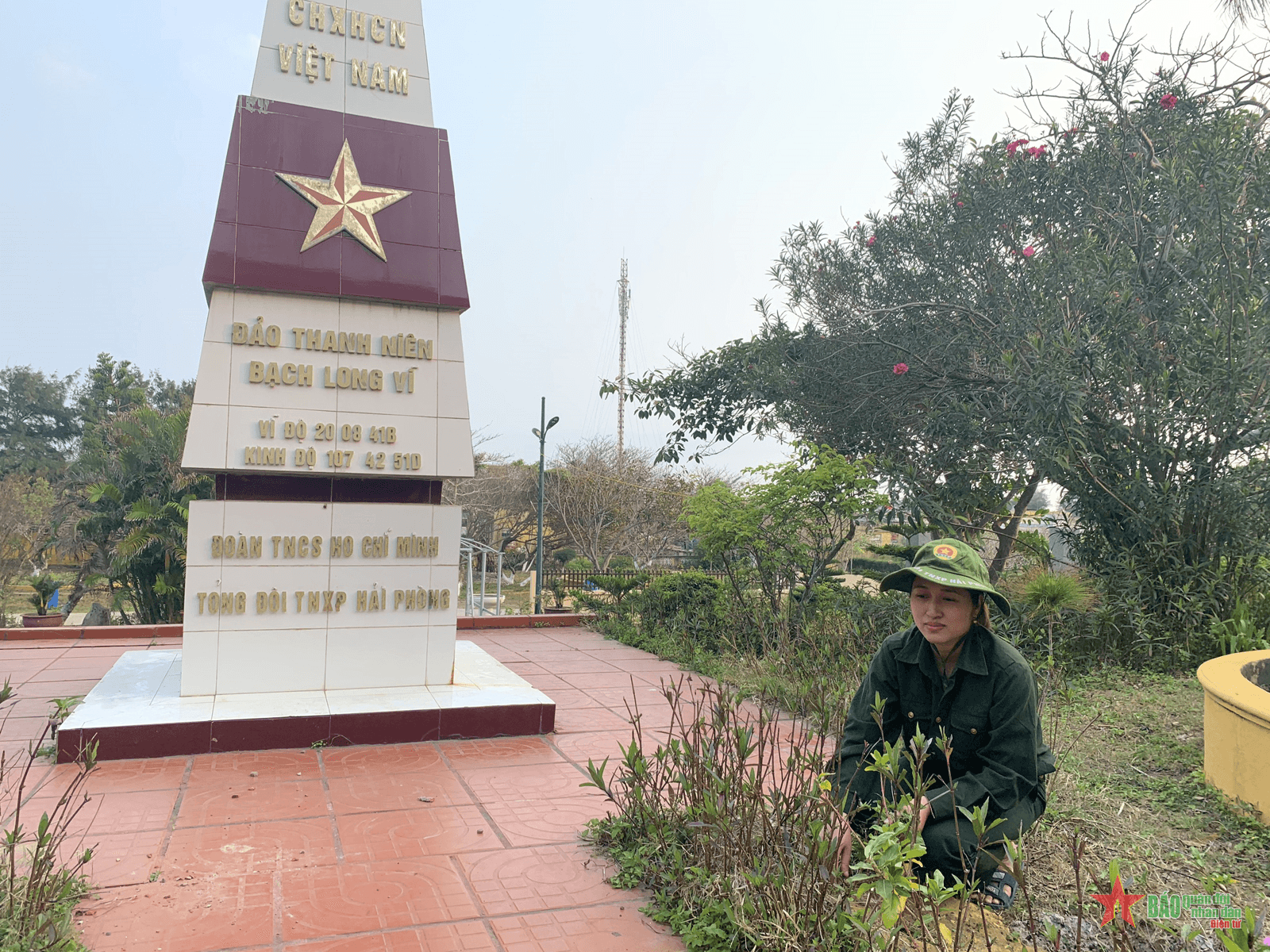 Nữ thanh niên xung phong gắn bó với đảo tiền tiêu