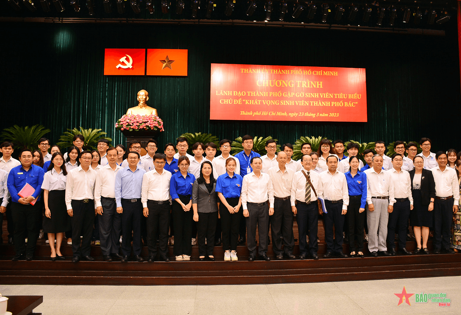 Thực hiện chương trình “Sáng kiến sinh viên” để huy động trí tuệ người trẻ