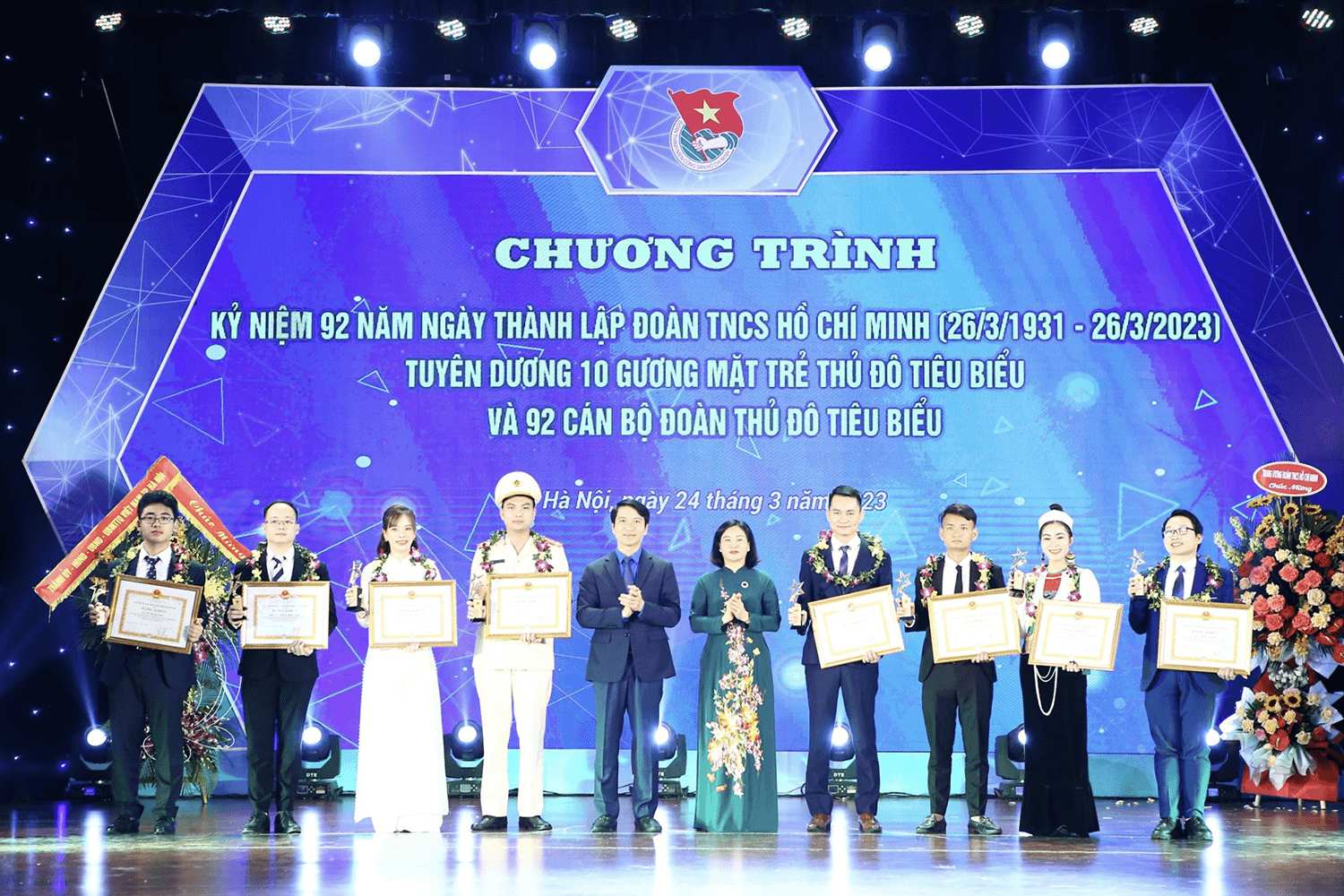 Tuyên dương 10 Gương mặt trẻ Thủ đô tiêu biểu