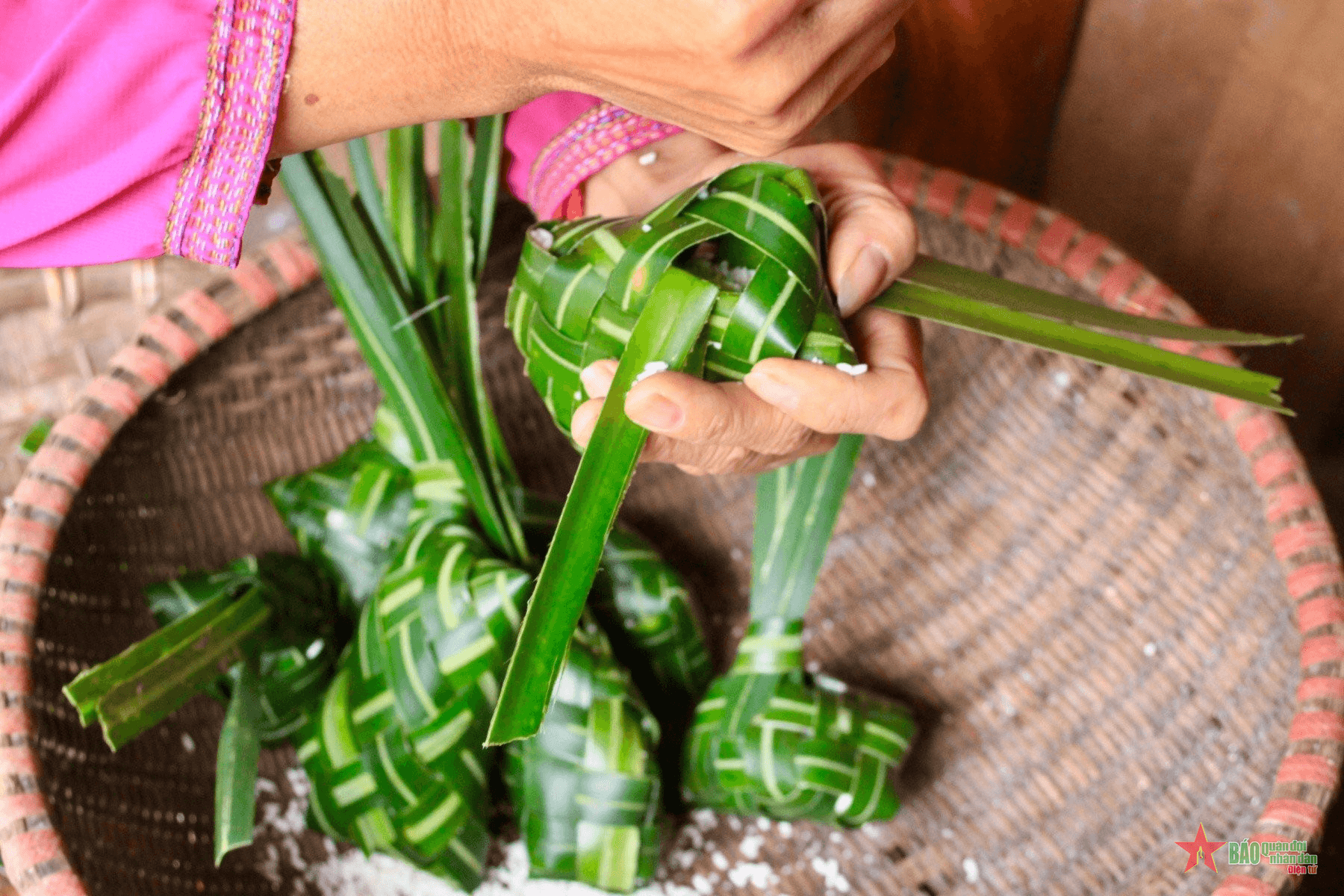 Bánh chim gâu Cao Lan gây thương nhớ với thực khách phương xa
