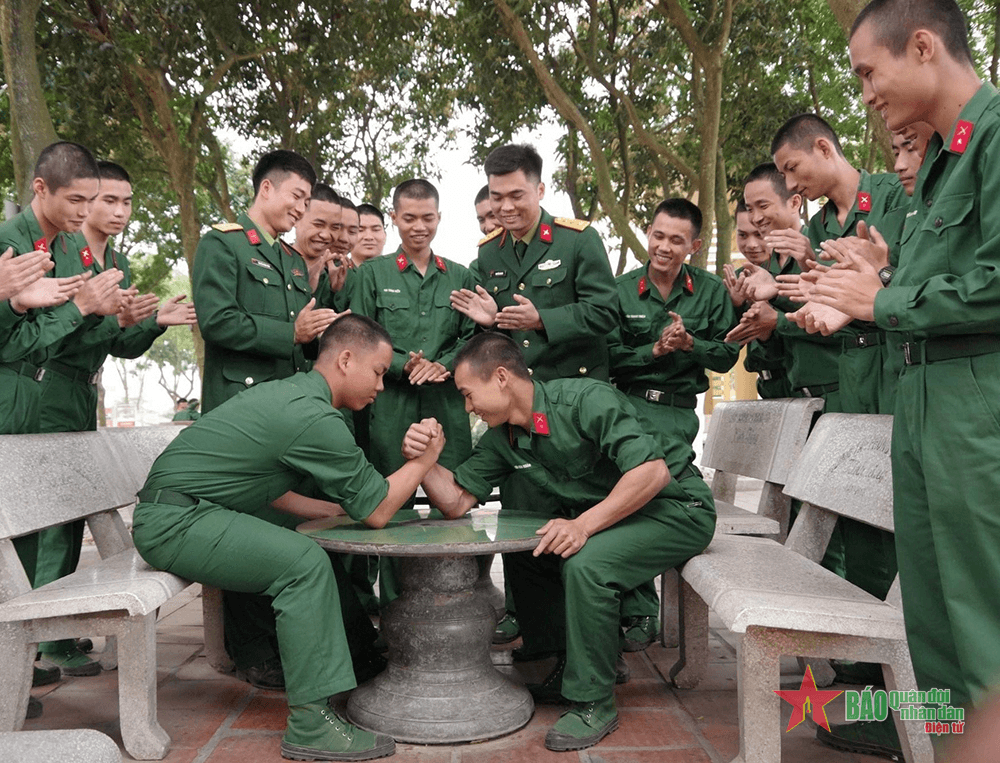 Vui trên thao trường