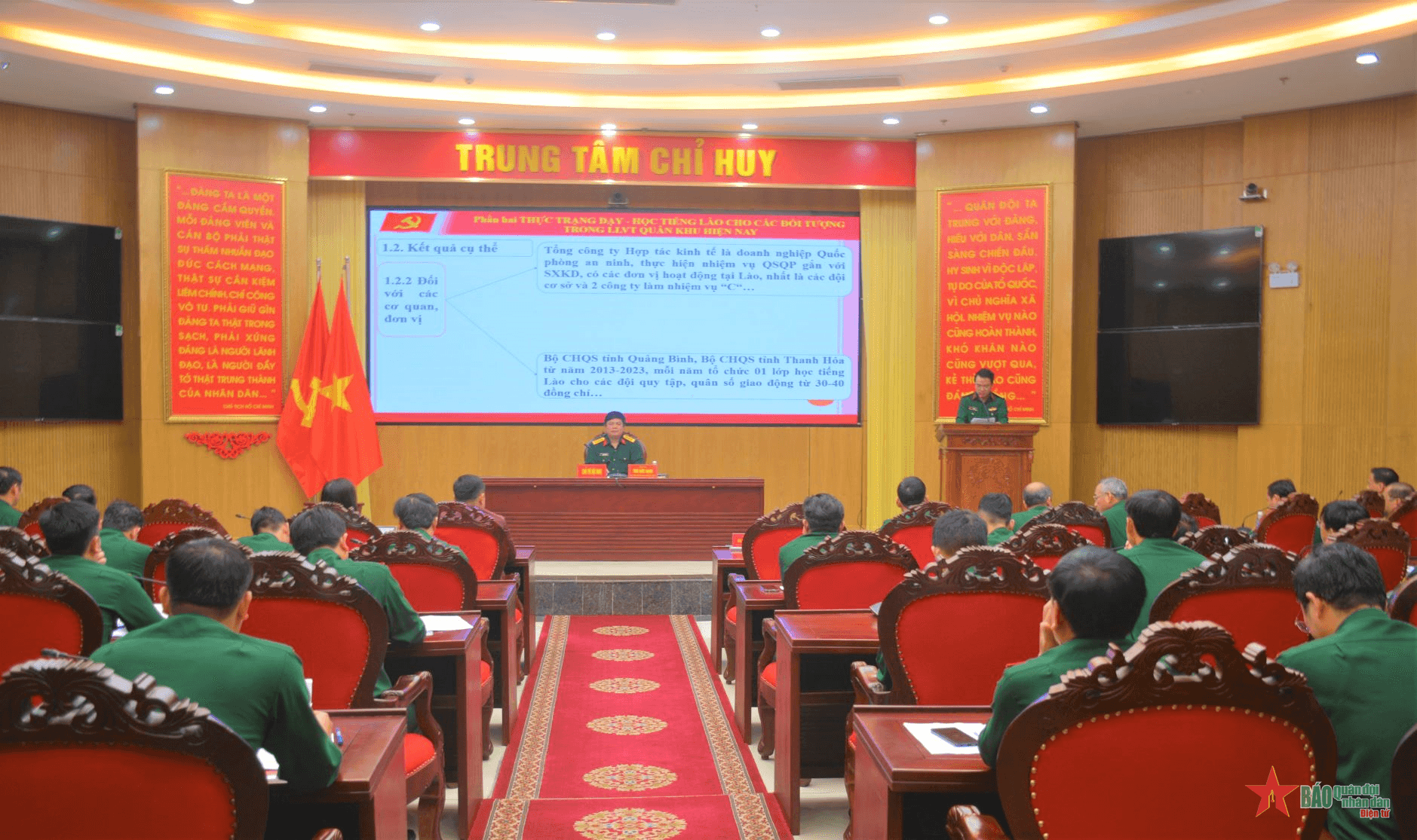 Quân khu 4: Tăng cường bồi dưỡng tiếng Lào cho cán bộ, sĩ quan trẻ
