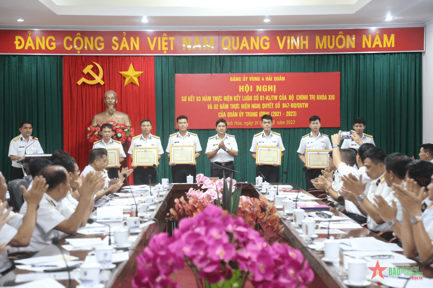 Cán bộ, chiến sĩ Vùng 4 Hải quân phát huy tốt phẩm chất Bộ đội Cụ Hồ