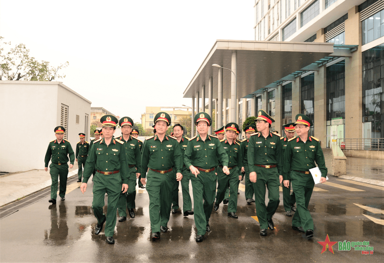 Thượng tướng Vũ Hải Sản làm việc với Học viện Quân y về công tác hậu cần, đầu tư xây dựng cơ bản