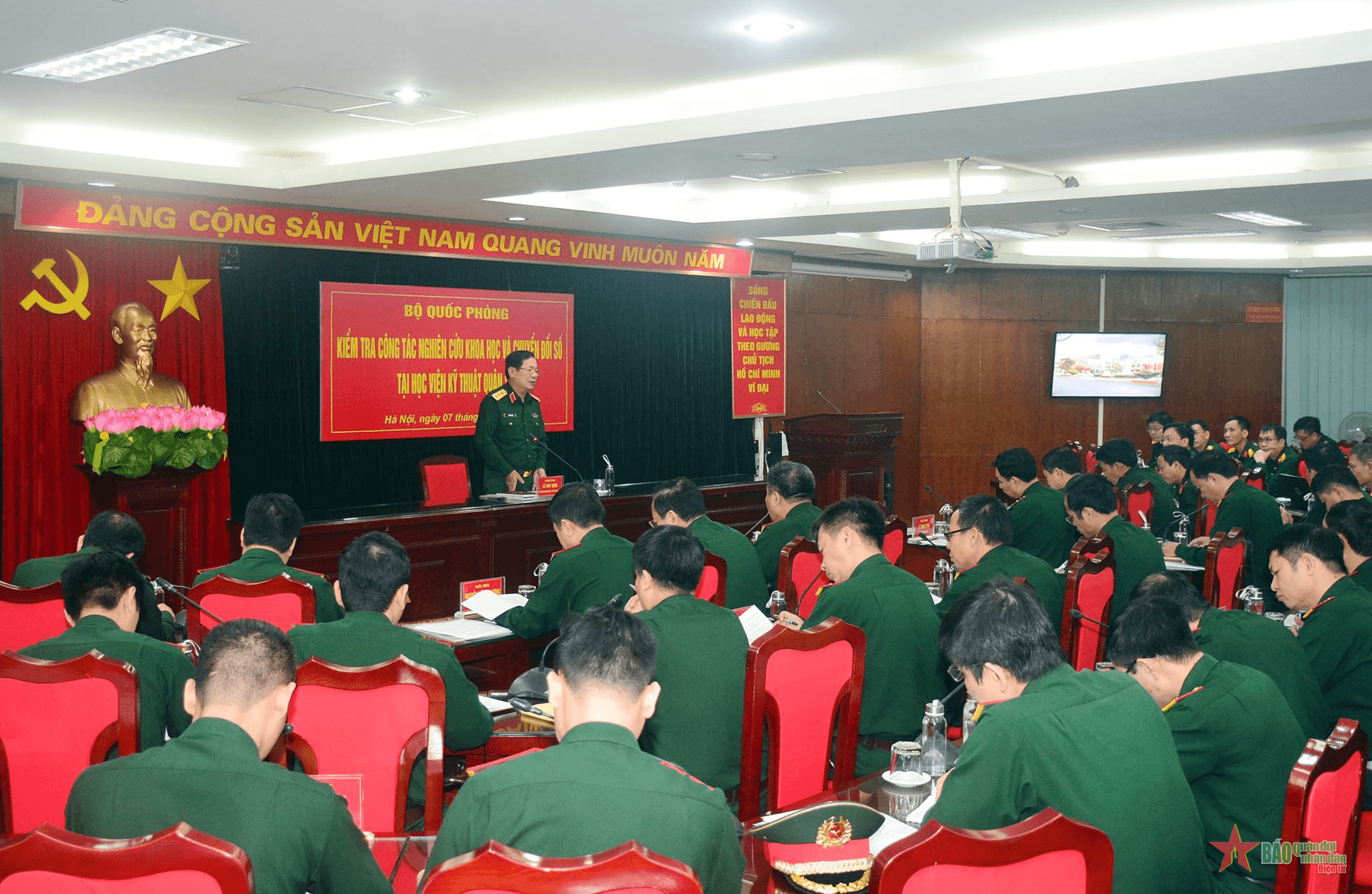 Thượng tướng Lê Huy Vịnh: Học viện Kỹ thuật quân sự cần tiếp tục phát huy thế mạnh trong chuyển đổi số
