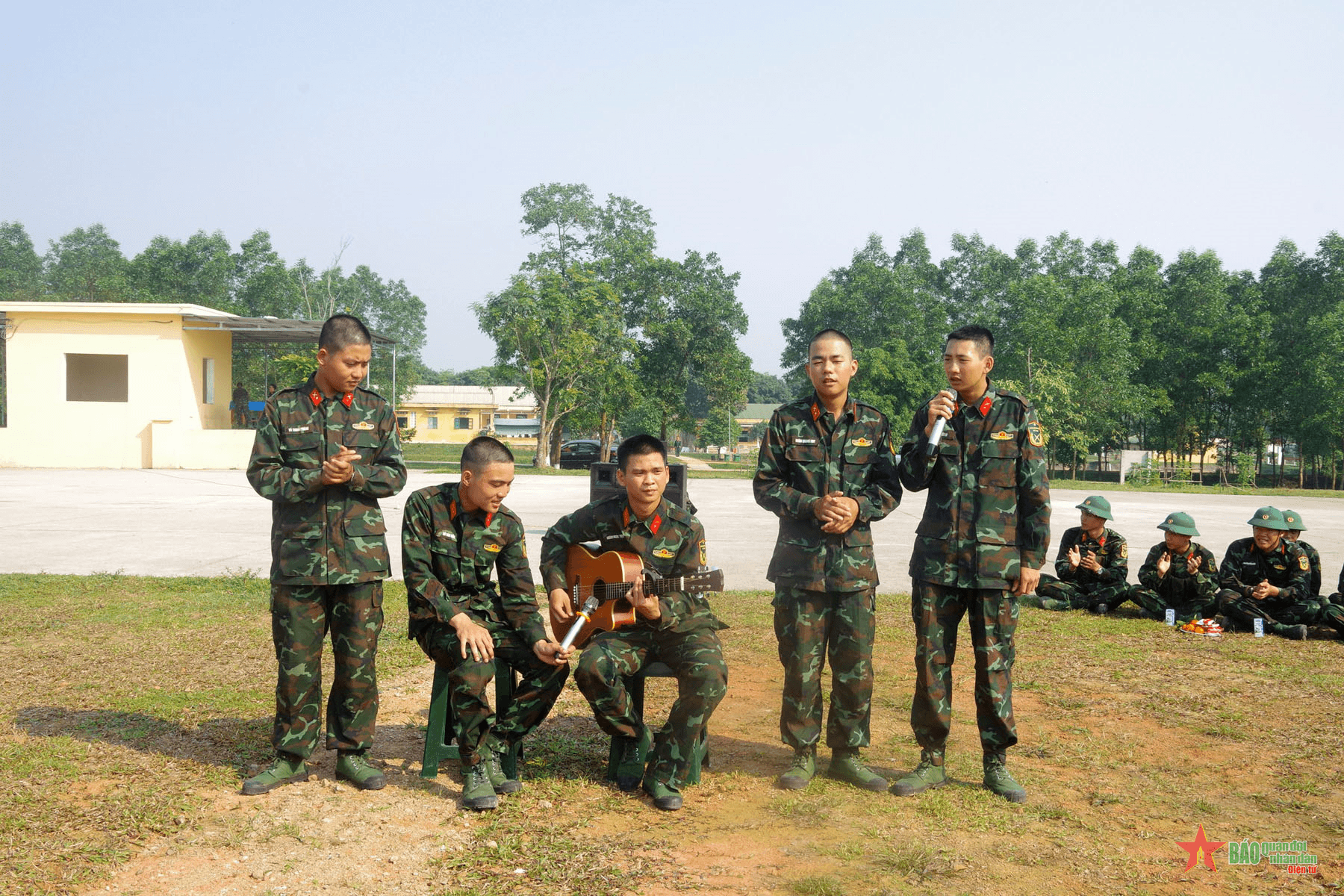 Qua rồi những bỡ ngỡ ngày đầu quân ngũ