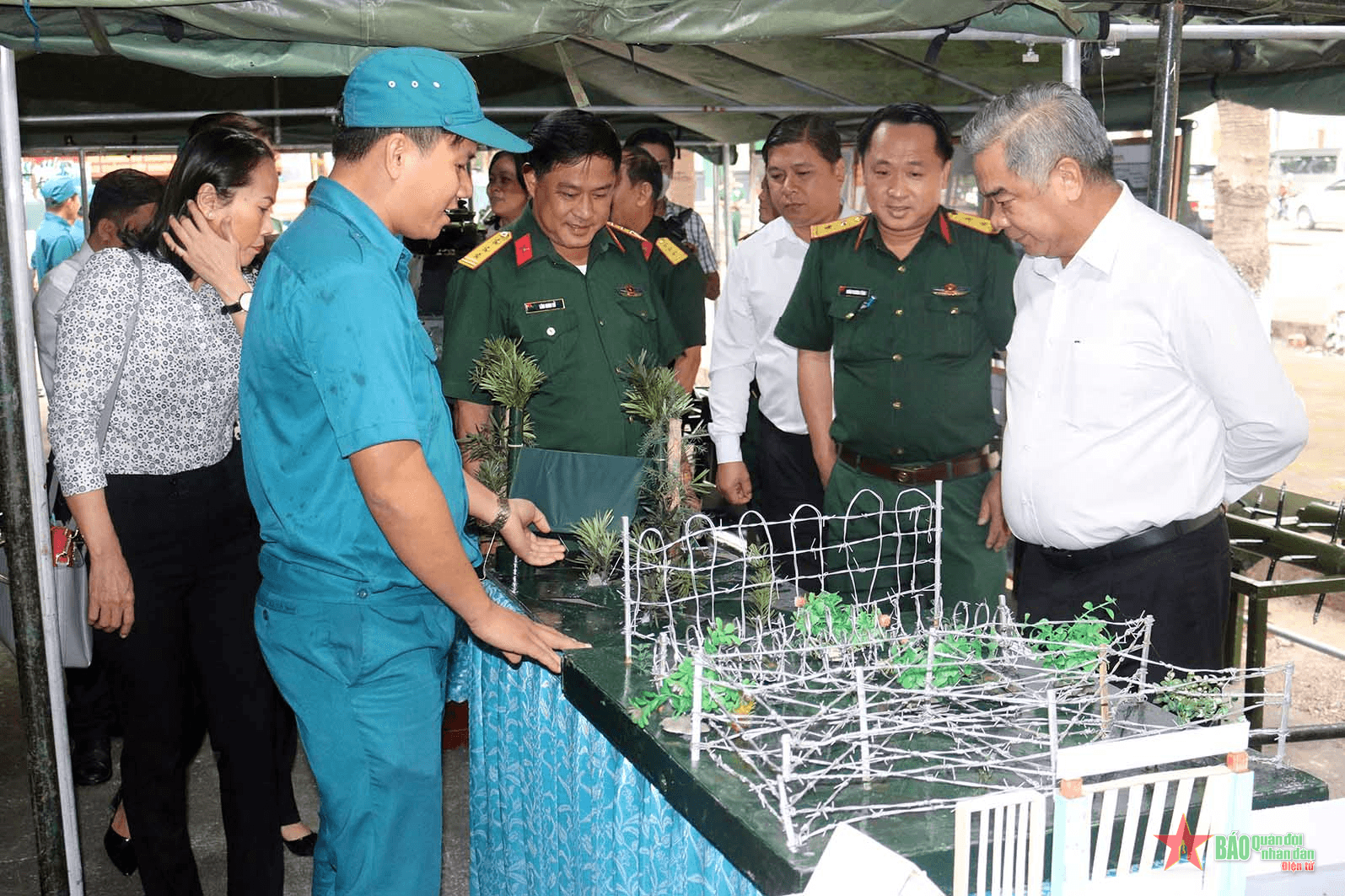 Lực lượng vũ trang TP Tân Uyên quyết tâm giữ vững lá cờ đầu trong phong trào thi đua Quyết thắng