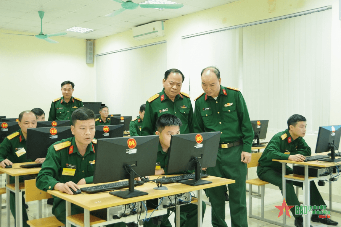 Trường Cao đẳng Kỹ thuật thông tin ​tổ chức Hội thi bí thư chi bộ và cán bộ giảng dạy chính trị năm 2023