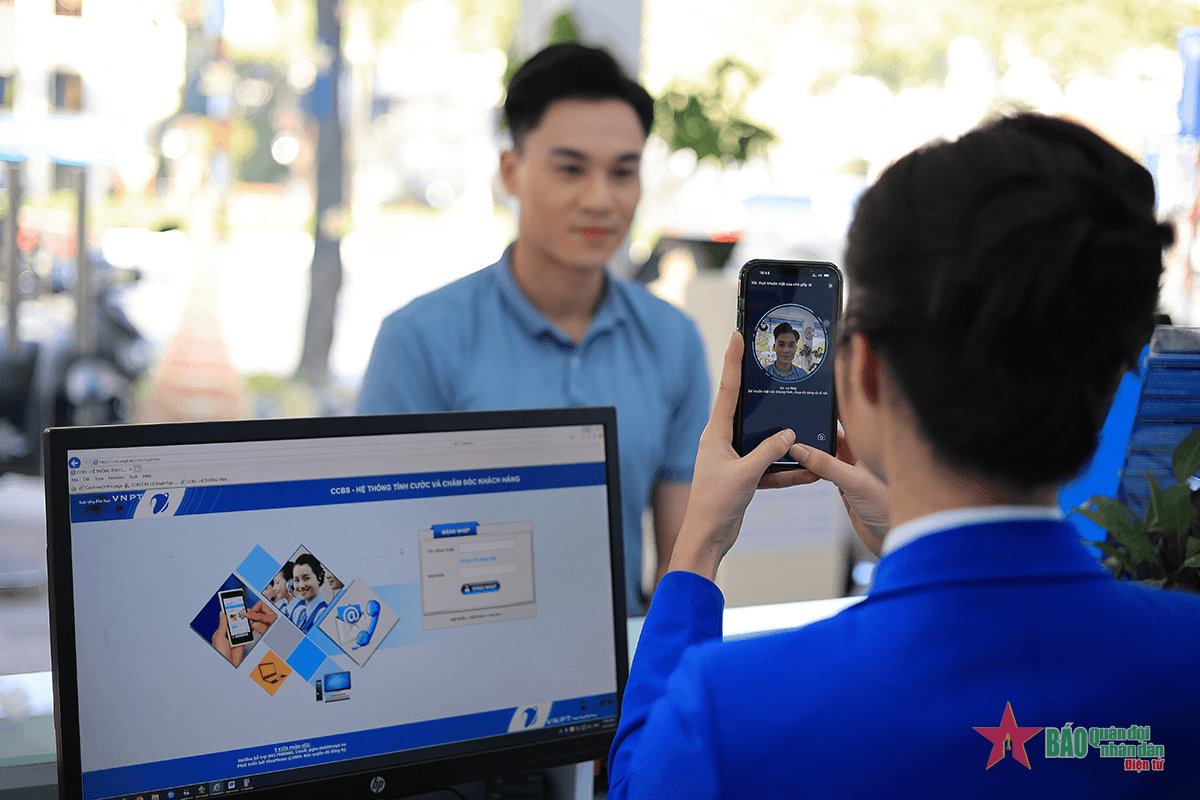 Các thuê bao chưa chuẩn hóa thông tin sẽ bị khóa 2 chiều vào ngày 15-4