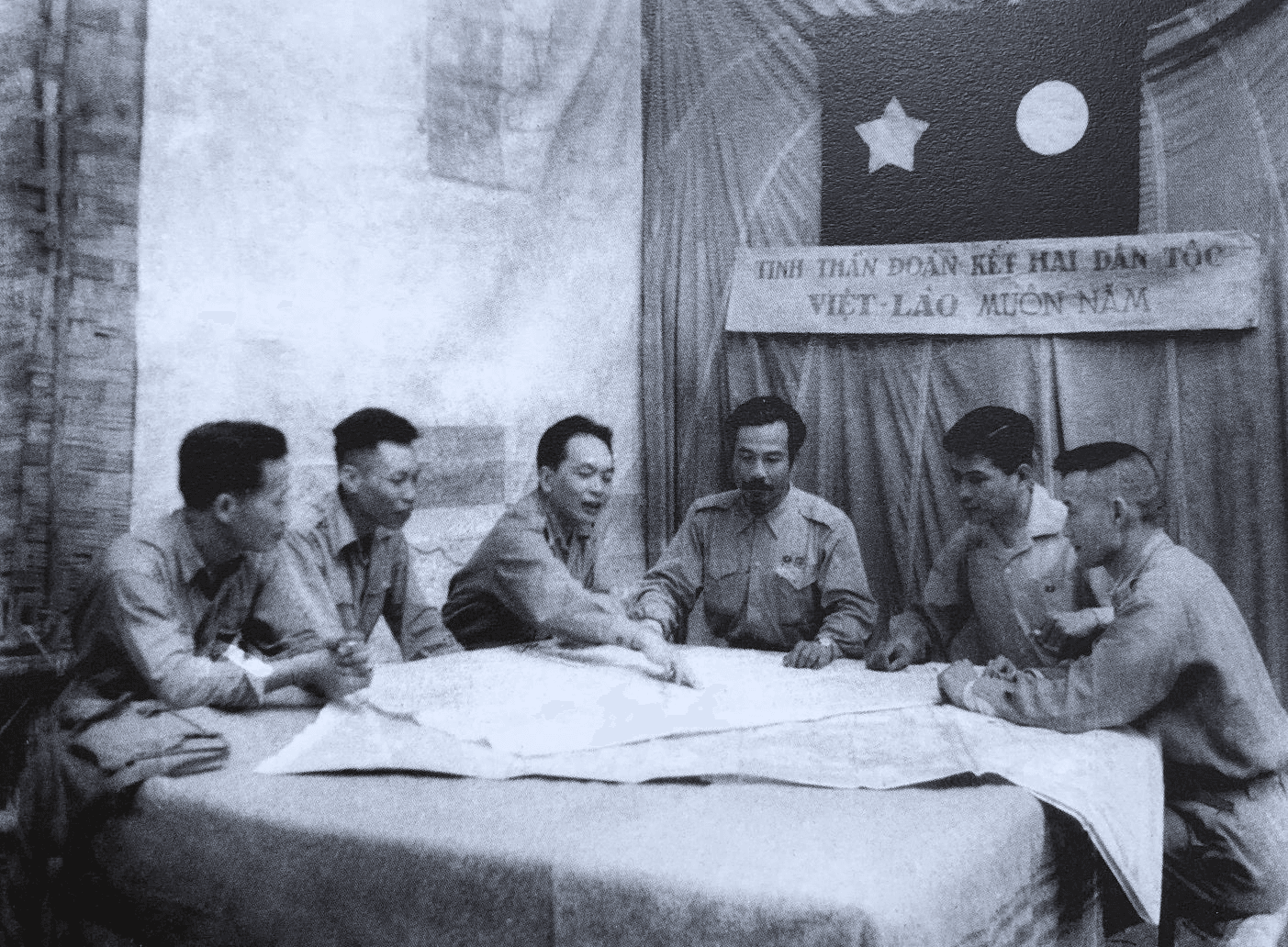 Chỉ đạo của Tổng Quân ủy và Bộ Tổng Tư lệnh đối với Chiến dịch Thượng Lào 1953
