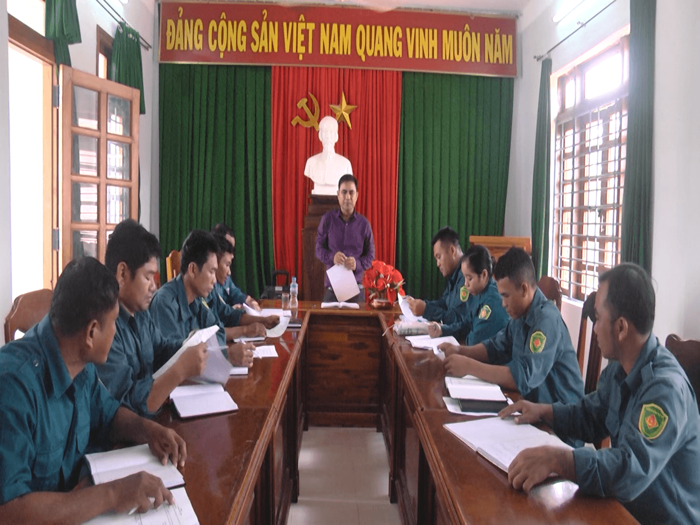 “Cầu nối” giữa nhân dân với Đảng