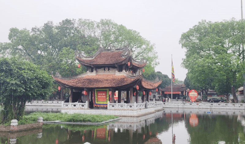 Sức hút điểm đến đền Đô