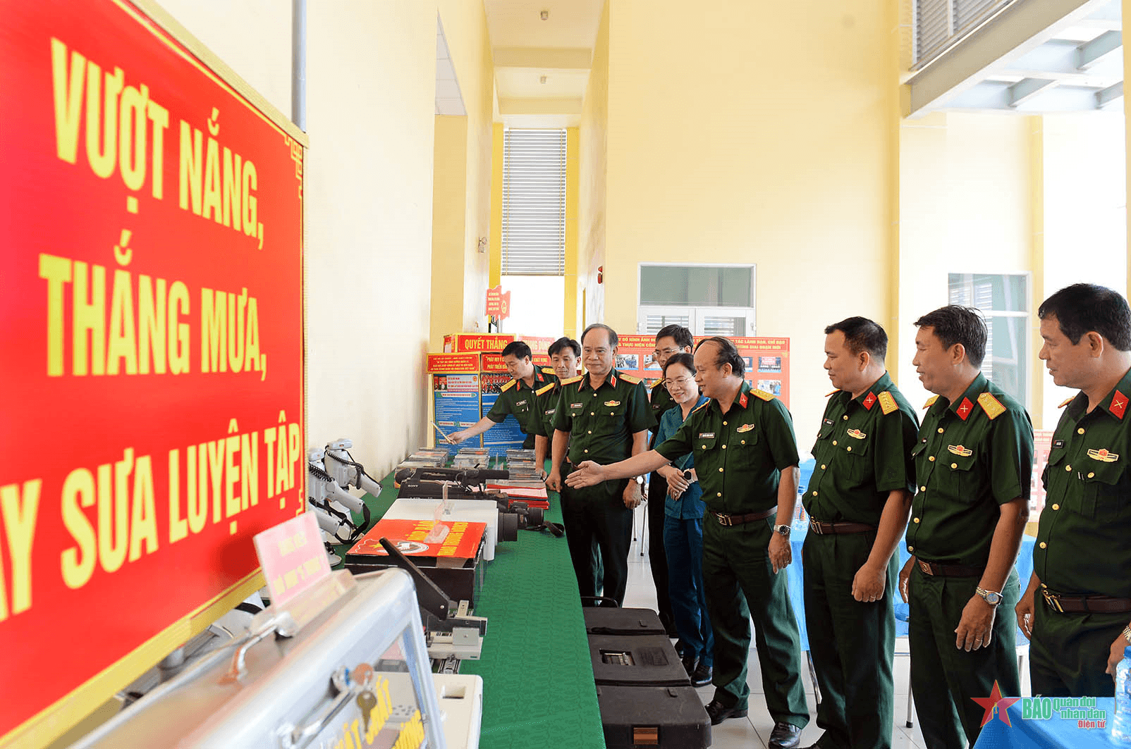 Bộ CHQS tỉnh Bình Dương tiếp tục đẩy mạnh nâng cao chất lượng, hiệu quả công tác giáo dục chính trị