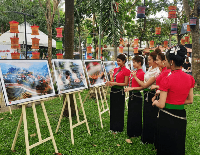 Mở rộng hợp tác phát triển du lịch