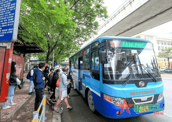 Transerco tăng cường 56 lượt xe buýt phục vụ dịp nghỉ lễ 30-4 và 1-5