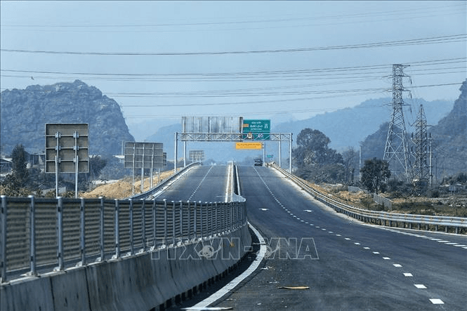 Chốt ngày khánh thành cao tốc Mai Sơn - Quốc lộ 45 và Phan Thiết - Dầu Giây