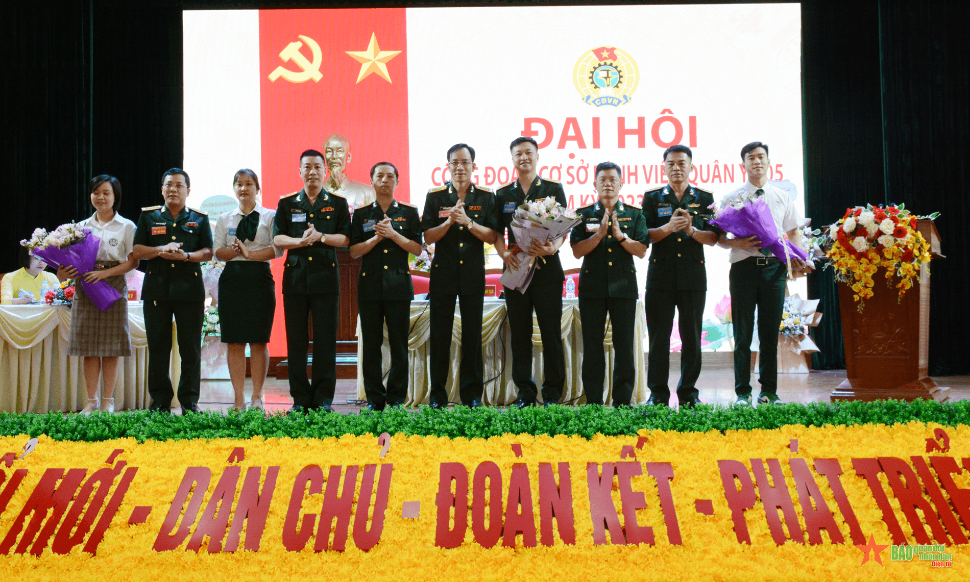 Bệnh viện Quân y 105: Tạo điều kiện để đoàn viên công đoàn được học tập nâng cao trình độ chuyên môn

​