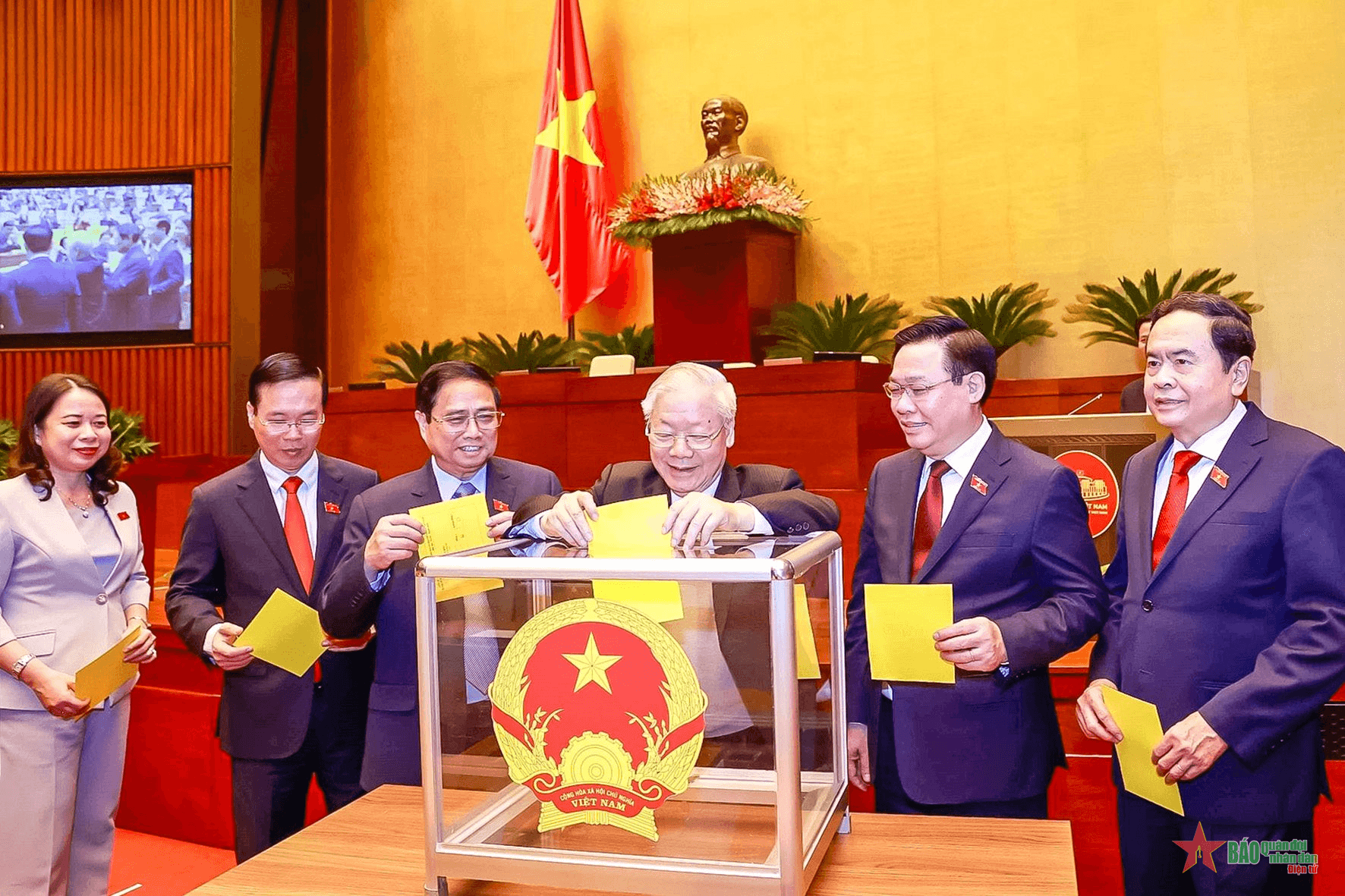 Có thực “bất thường” ở những kỳ họp Quốc hội bất thường? - Bài 4: Lợi ích quốc gia, dân tộc là tối thượng