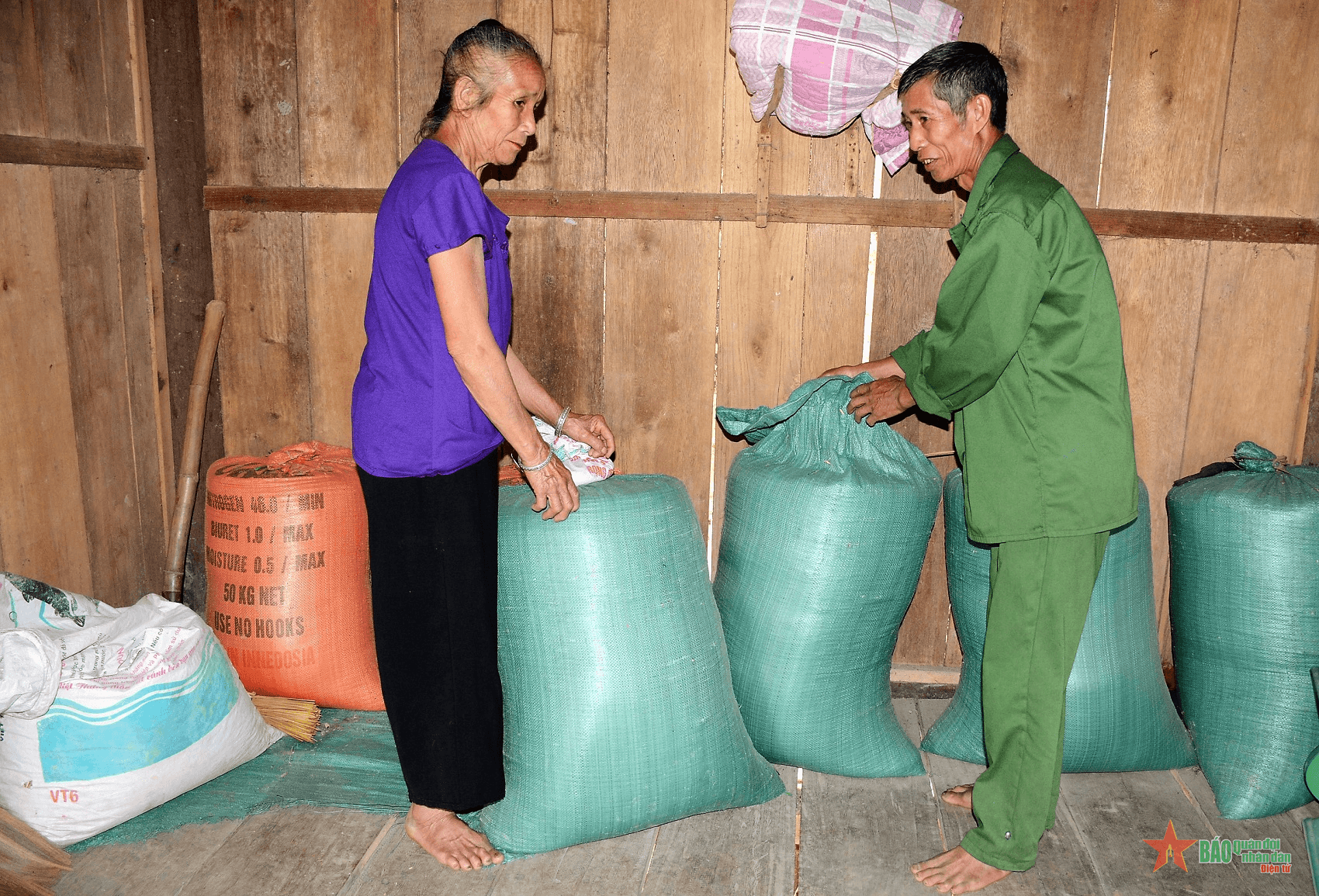 Tình nguyện thoát nghèo ở xã Châu Kim
