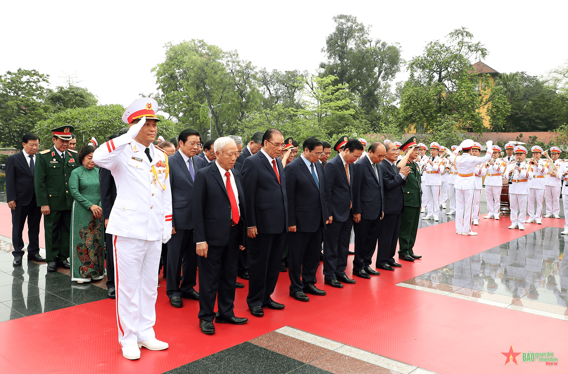 Lãnh đạo Đảng, Nhà nước vào Lăng viếng Chủ tịch Hồ Chí Minh