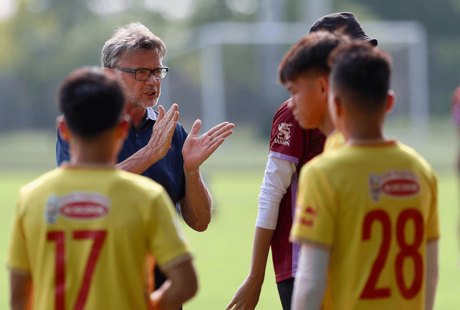 SEA Games 32: Vì sao U.22 Việt Nam mãi chưa biết thắng?