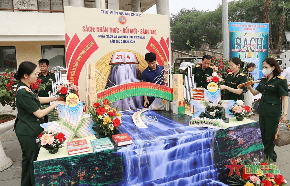 Bổ ích ngày hội sách và văn hóa đọc