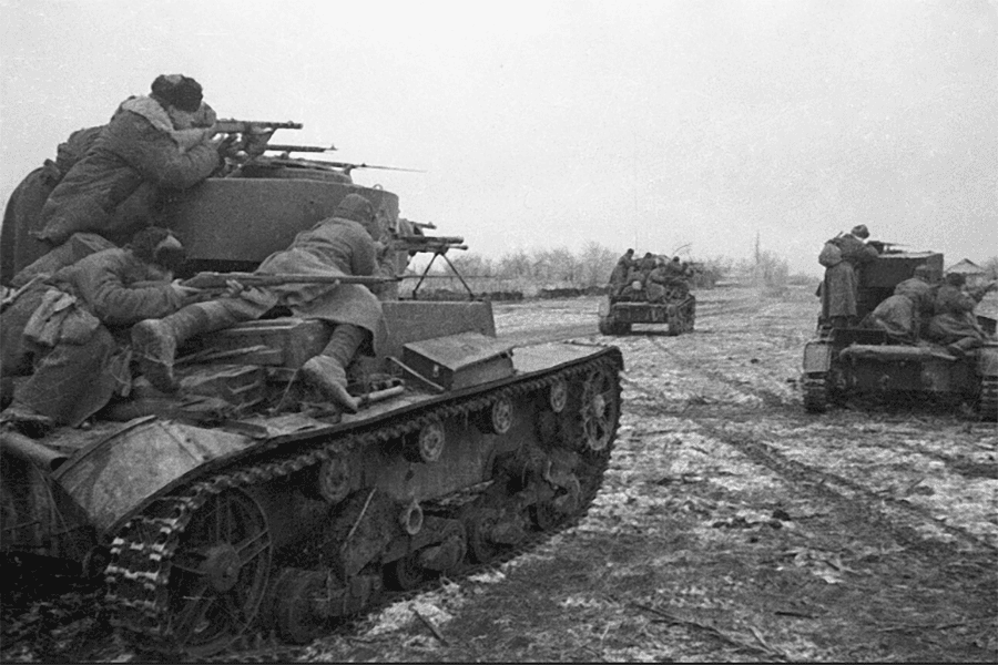 Hồng quân Liên Xô đã đánh bại phát xít Đức bằng học thuyết Blitzkrieg năm 1944 như thế nào?