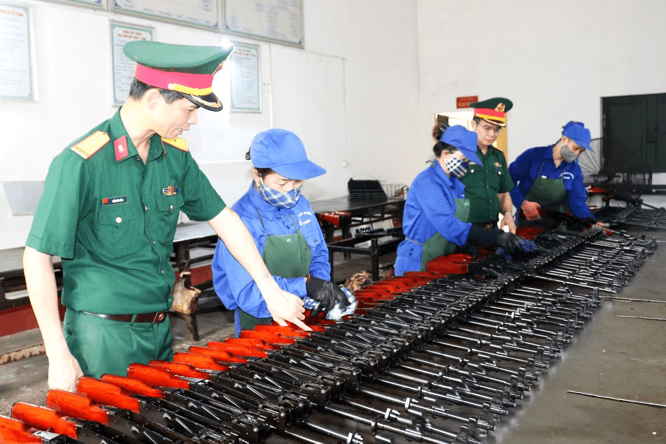 Nỗ lực vượt khó, giữ kho an toàn