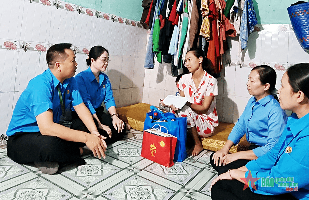 Chủ động nắm bắt tư tưởng, tâm lý cộng đồng