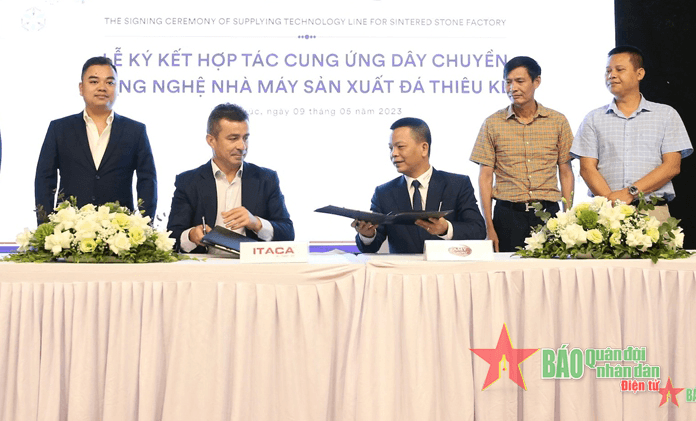 Doanh nghiệp Việt “bắt tay” với đối tác nước ngoài xây dựng dây chuyền đá thiêu kết