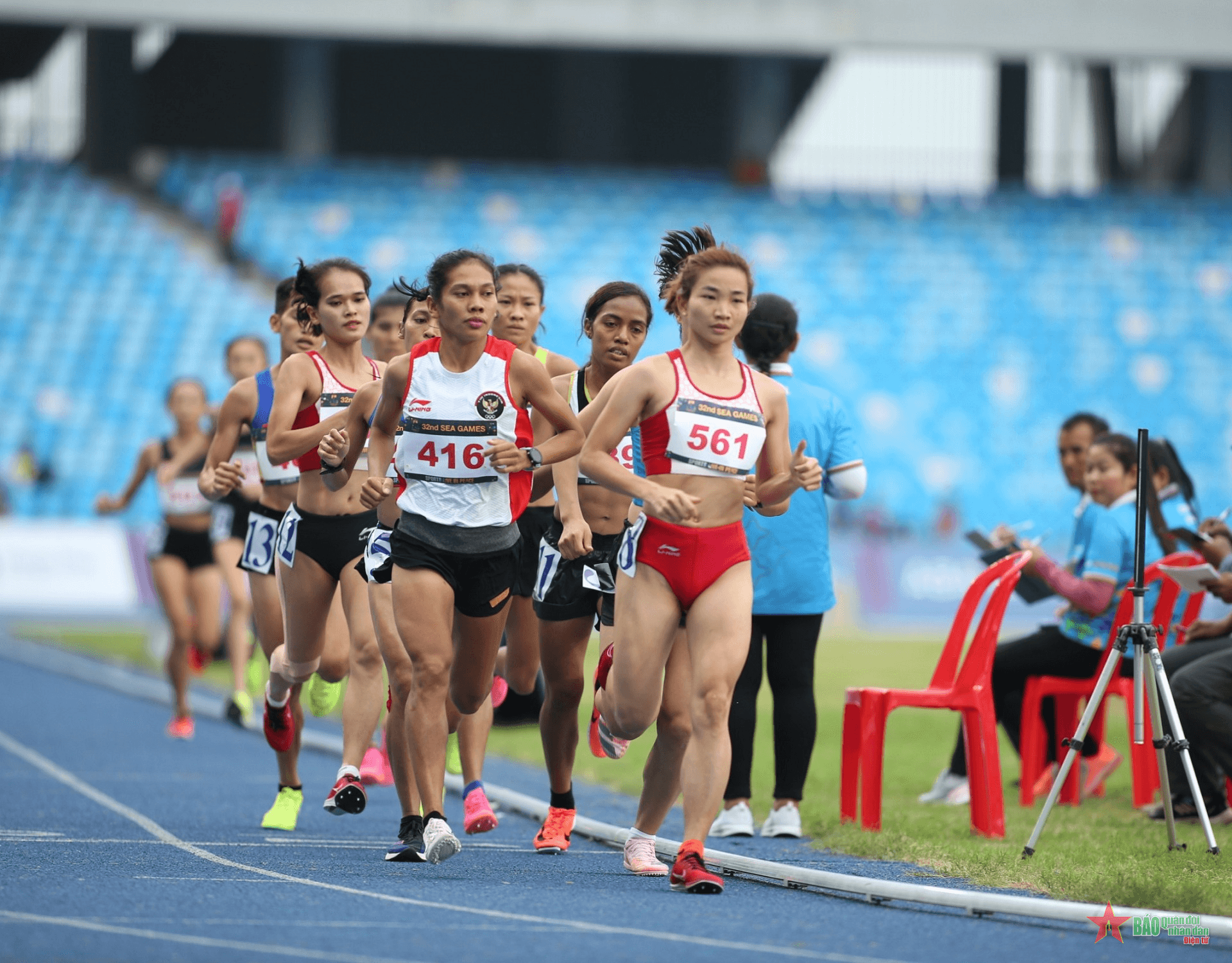 Nguyễn Thị Oanh lập kỷ lục giành 4 Huy chương Vàng cá nhân SEA Games 32