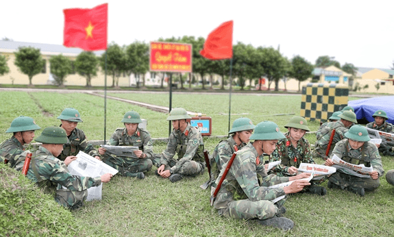 Chiến sĩ viết: Quà tặng người thân