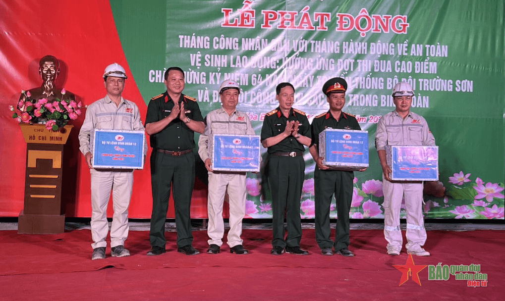 Tổng công ty xây dựng Trường Sơn: Phải đặc biệt quan tâm điều kiện ăn, ở, sinh hoạt của người lao động trên công trường