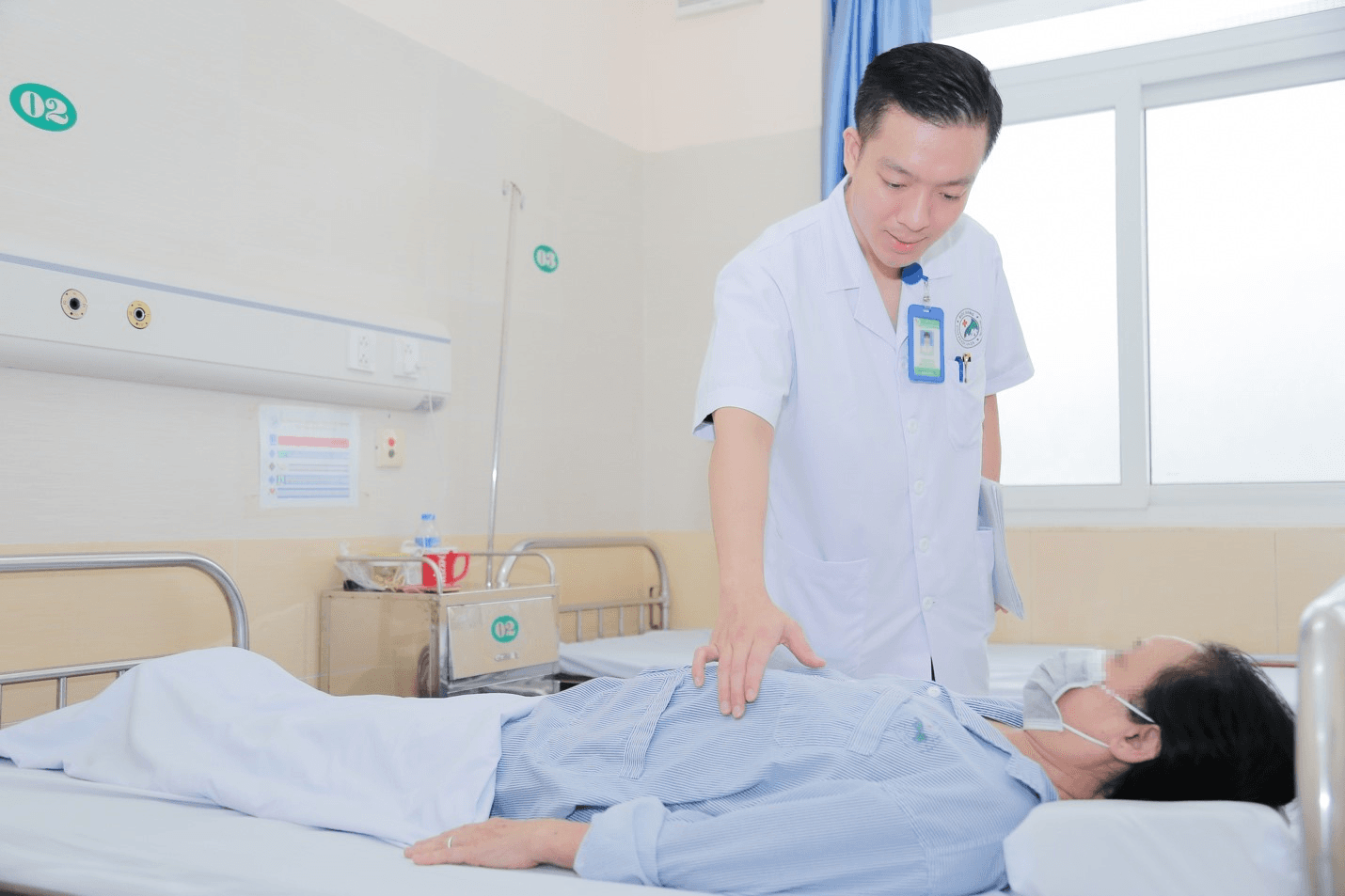 Nổi u cục khắp người sau khi tiêm tan mỡ giảm béo tại spa