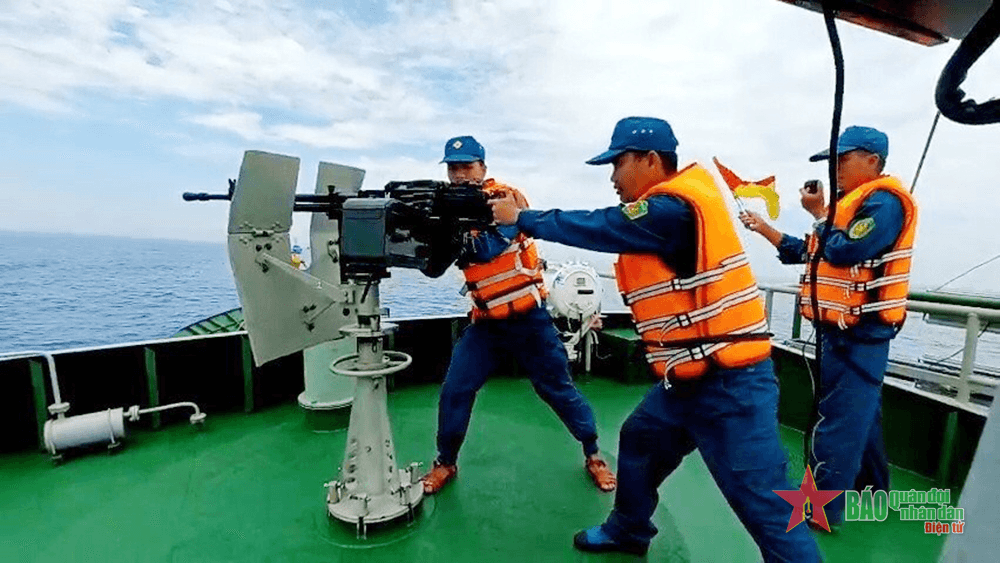Sẵn sàng vươn khơi, bám biển