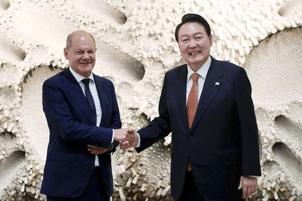 Thủ tướng Đức thăm Hàn Quốc