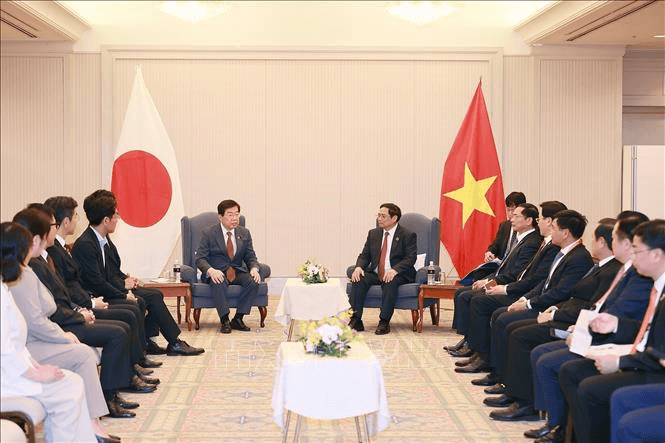 Thủ tướng Phạm Minh Chính tiếp các nghị sĩ Quốc hội có khu vực bầu cử tại Hiroshima, Nhật Bản