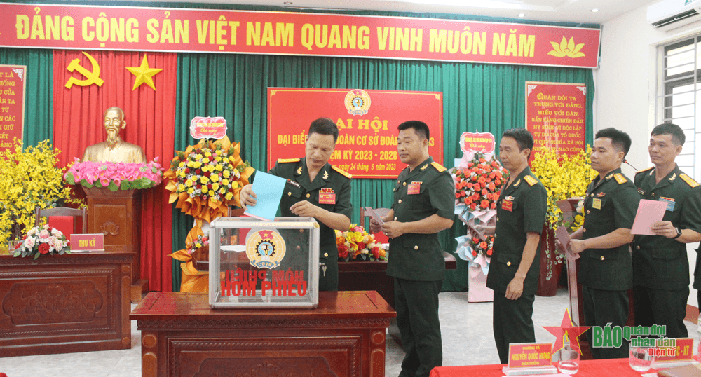 Đại hội Công đoàn cơ sở Đoàn Kinh tế-Quốc phòng 313