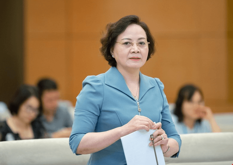 Bộ trưởng Bộ Nội vụ: Cán bộ, công chức làm việc cầm chừng làm cản trở sự phát triển đất nước