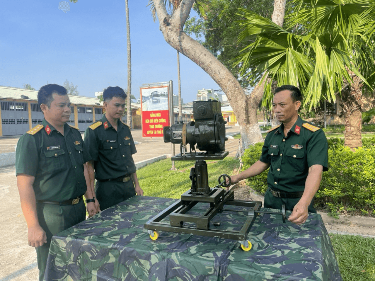Hành trình sáng tạo: Nhân viên thủ kho giàu sáng kiến