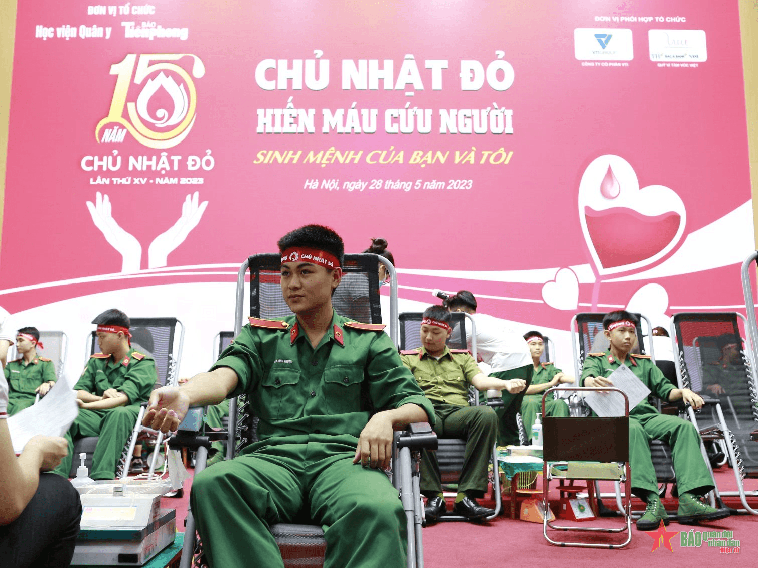 Học viện Quân y: Hơn 450 đơn vị máu được hiến trong ngày “Chủ nhật đỏ”
