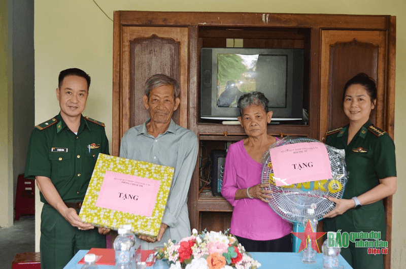 Bộ đội Biên phòng tỉnh Đắk Lắk bàn giao nhà “Mái ấm biên cương”