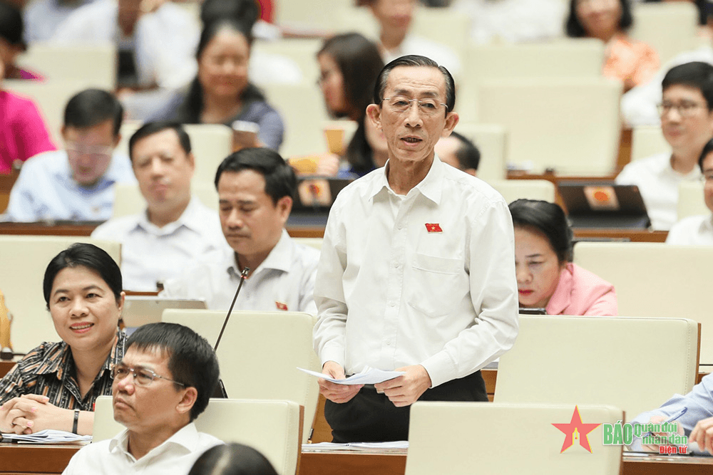 Vướng mắc nào đang cản trở đầu tư công?