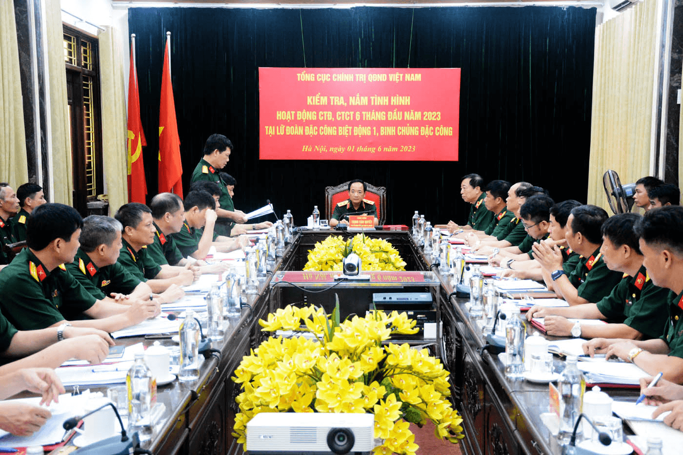 Kiểm tra kết quả hoạt động công tác Đảng, công tác chính trị, 6 tháng đầu năm 2023 tại Lữ đoàn Đặc công Biệt động 1