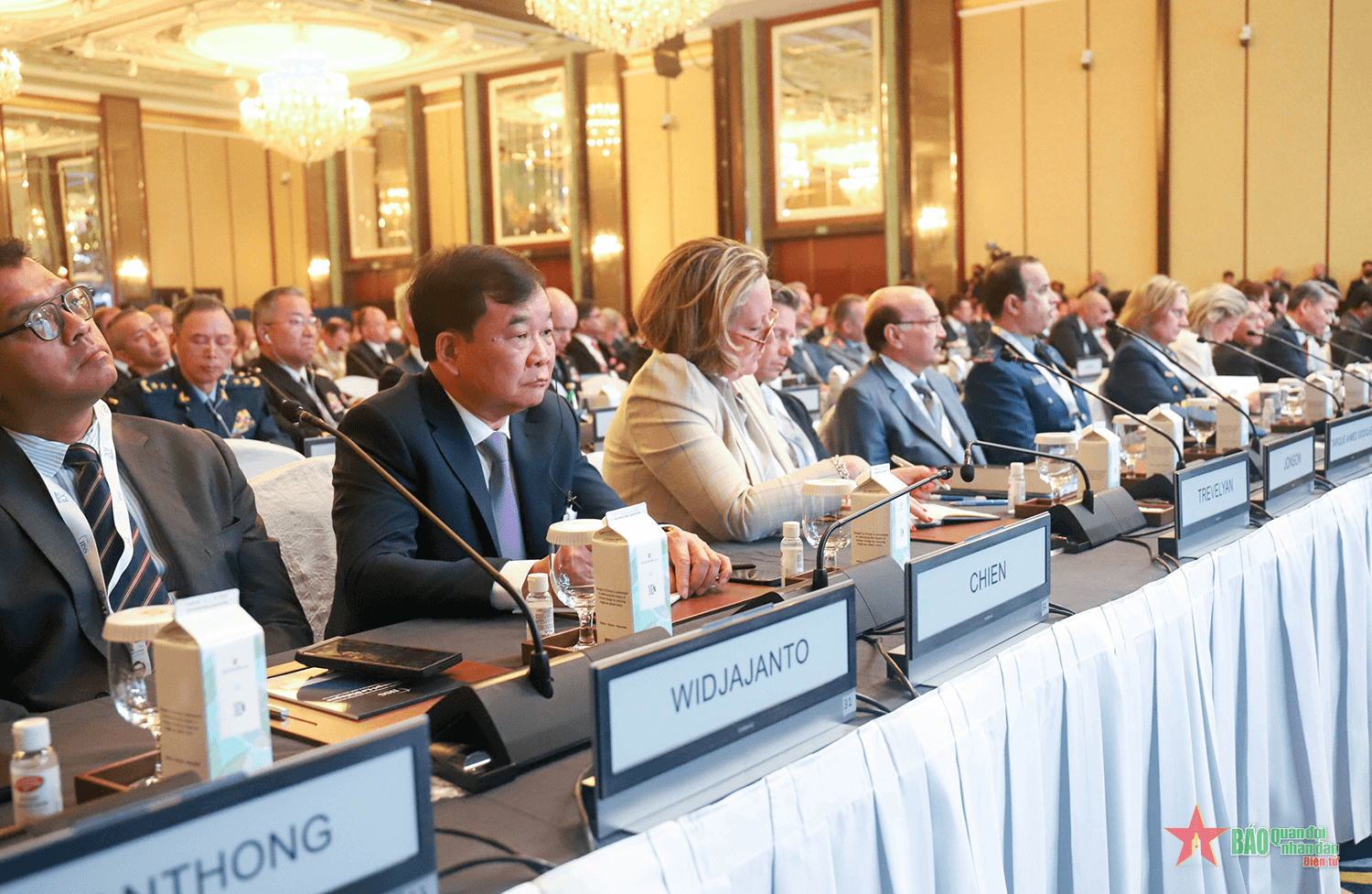 Đối thoại Shangri-La lần thứ 20: Việt Nam tích cực thúc đẩy hợp tác quốc phòng với các nước, các tổ chức quốc tế