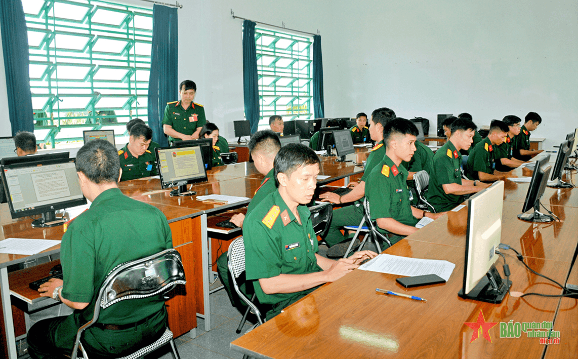 Sát hạch, bồi dưỡng cán bộ qua hội thi