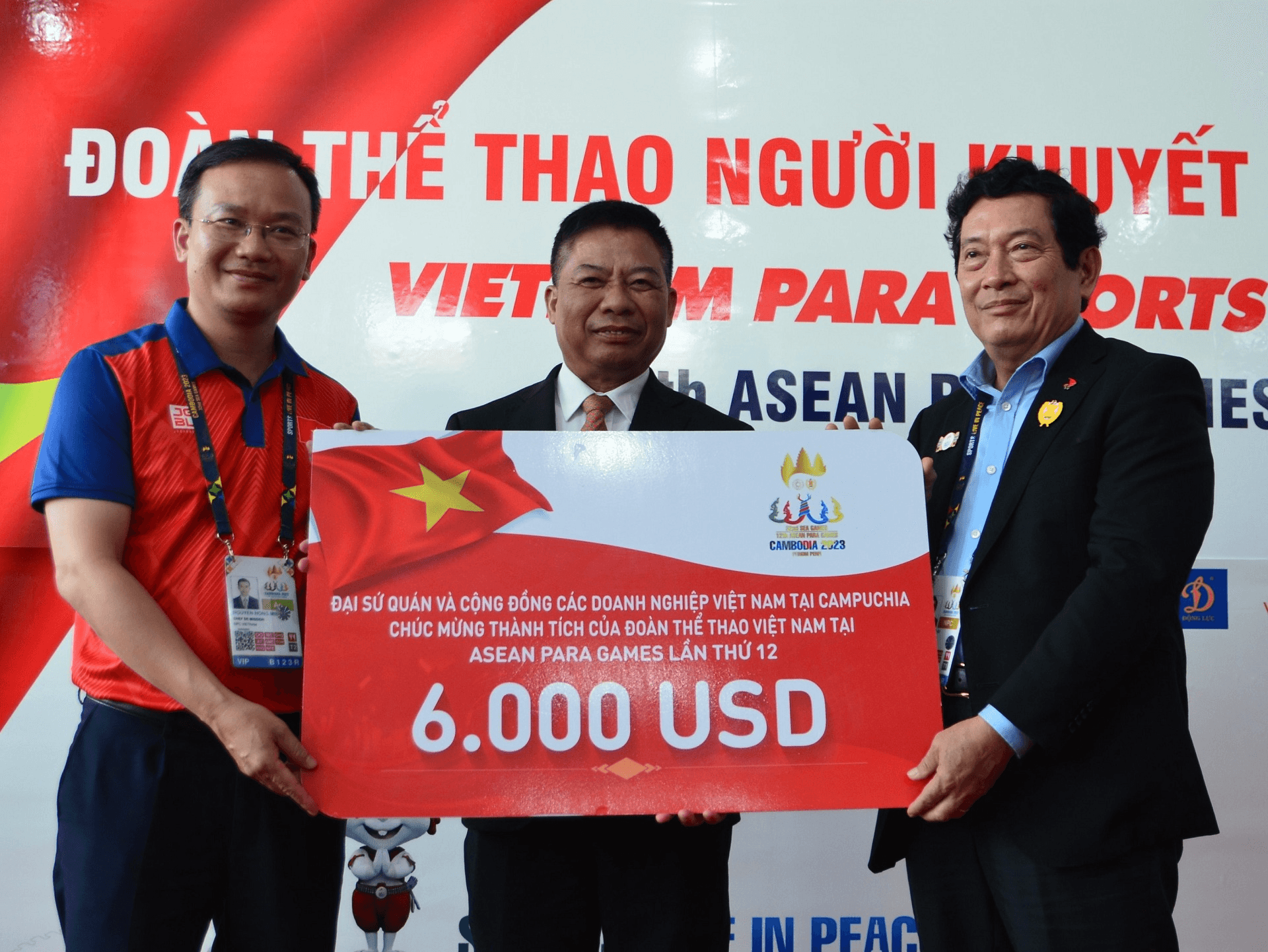 ASEAN Para Games 12: Đoàn Việt Nam nhận thưởng nóng
